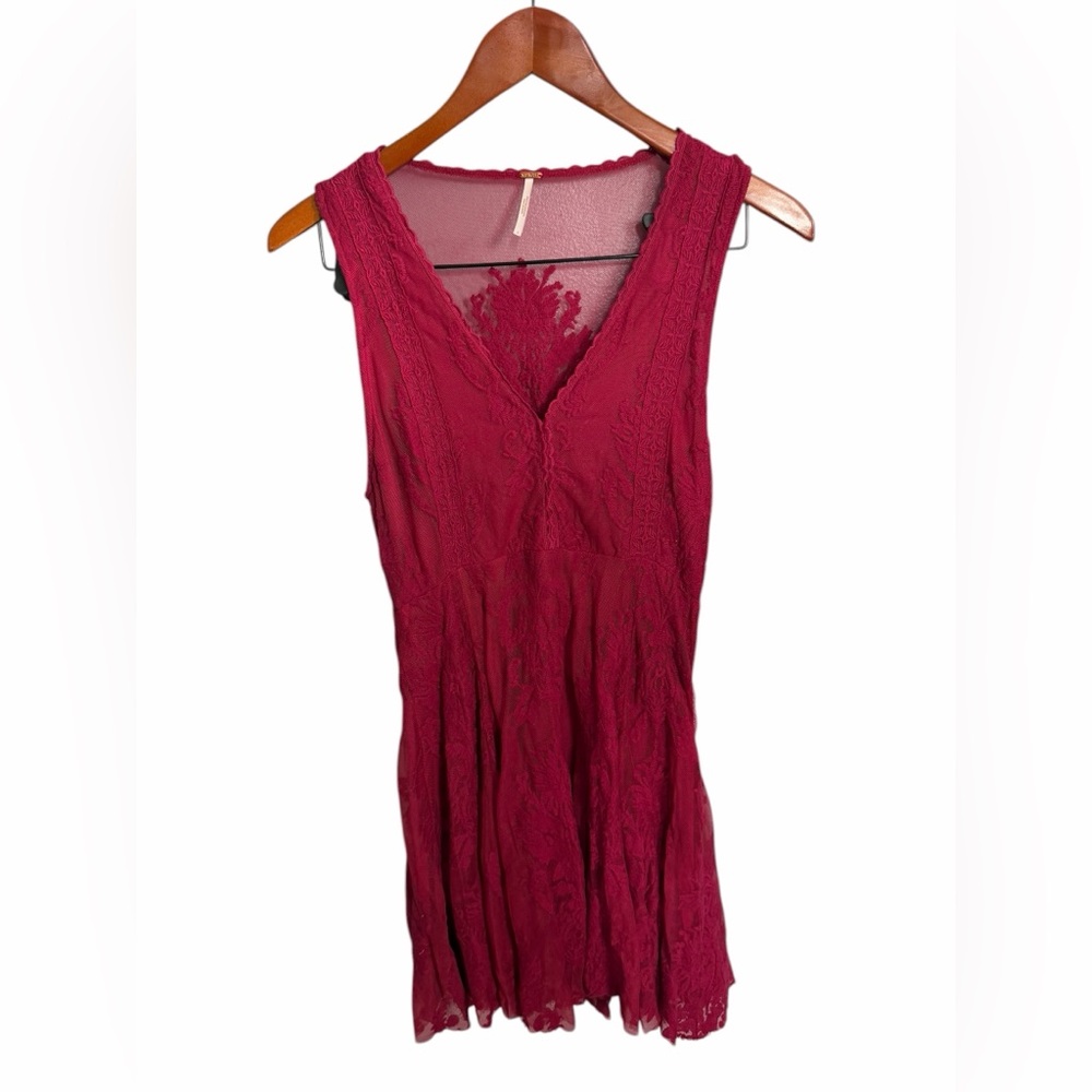Free People Sleeveless Lace Mini Dress in Deep Rose 2 - Picture 2 of 8